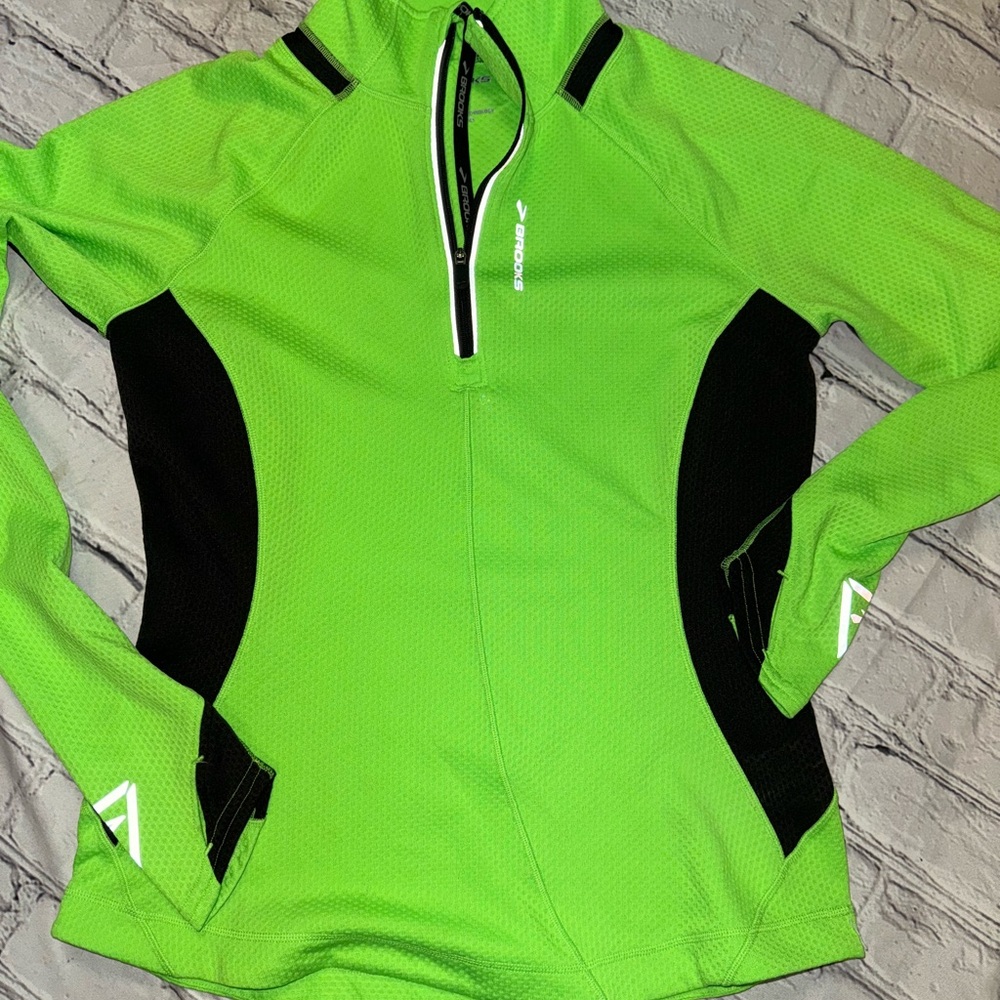 Brooks Vibrant Green Running Jacket